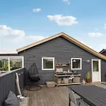 2 Bedroom Cozy In Juelsminde بيت للعطل Sonderby (Midtjylland)