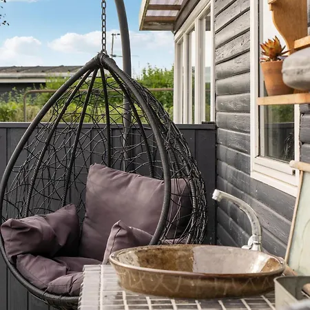 2 Bedroom Cozy In Juelsminde